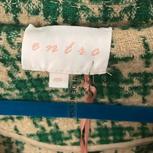 Entro Green and White Plaid Blazer - Picture 7 of 9